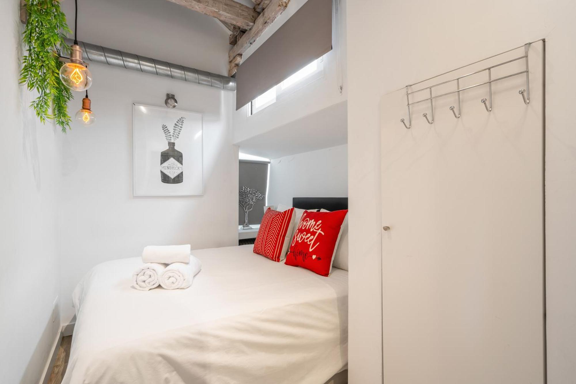 Attic 3bedrms-2baths In Heart Of Malasana Appartement Madrid