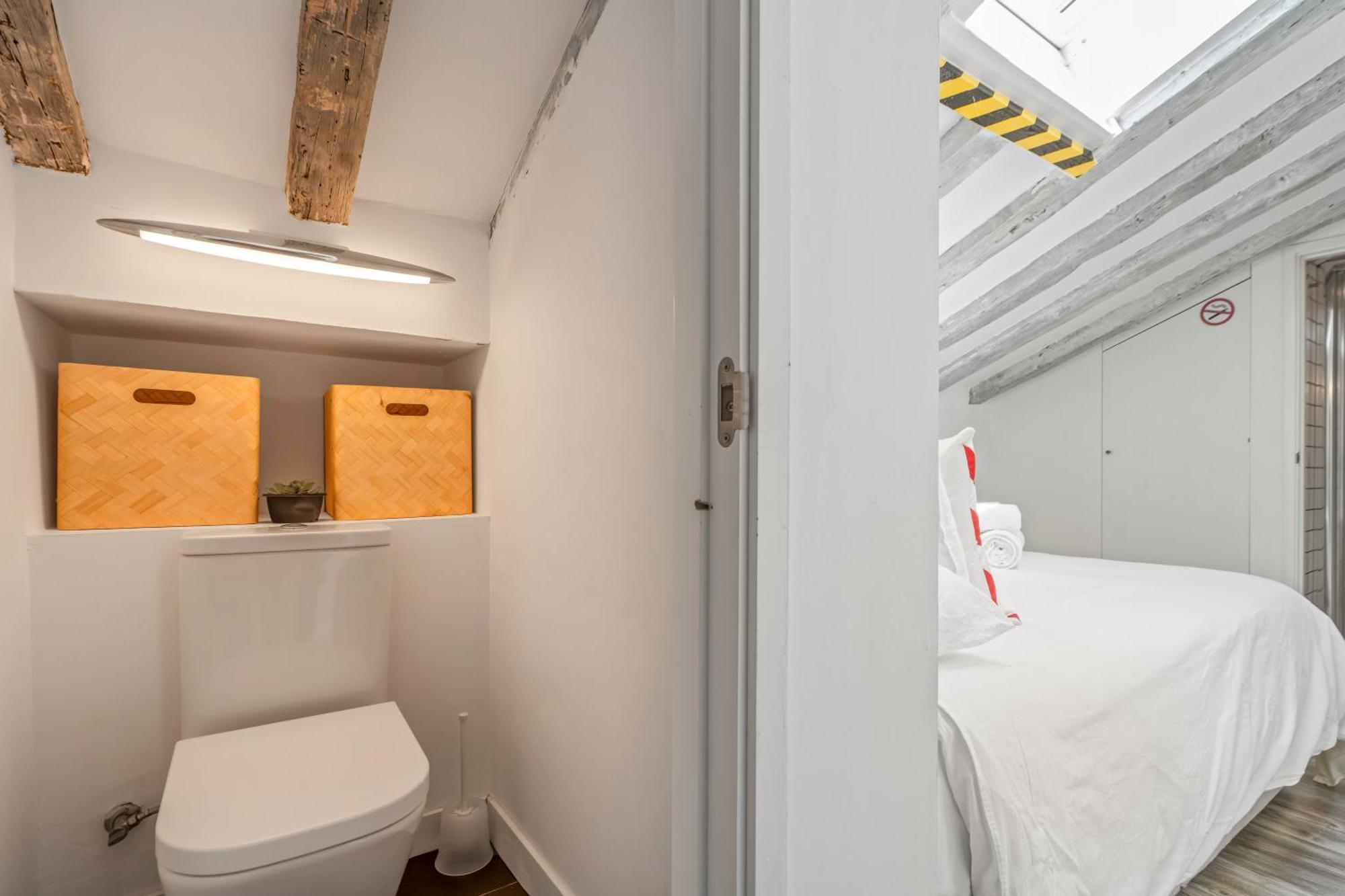 Appartement Attic 3bedrms-2baths In Heart Of Malasana *