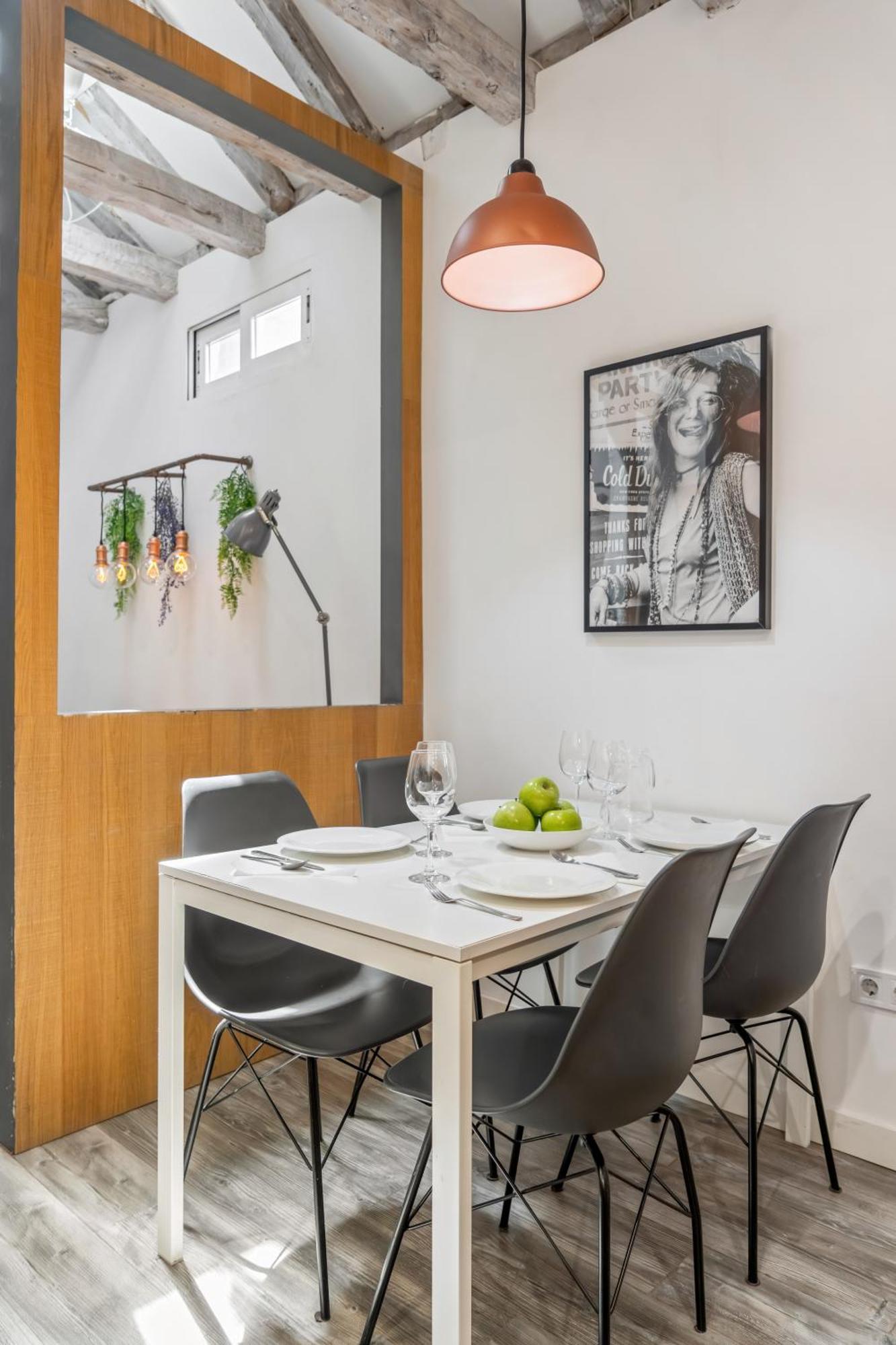 Attic 3bedrms-2baths In Heart Of Malasana Appartement