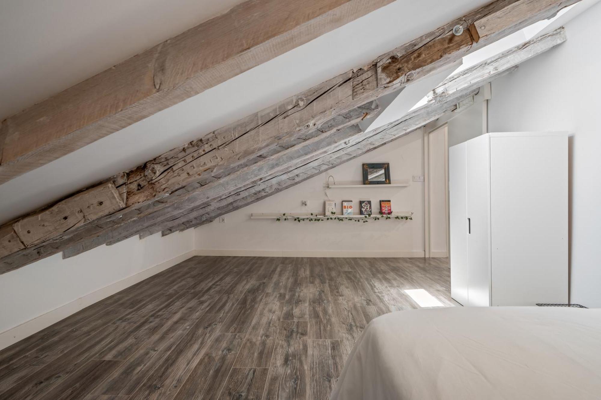 Attic 3bedrms-2baths In Heart Of Malasana Appartement *